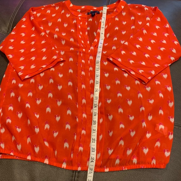 GAP Sheer heart pattern top in coral, white/pink - Picture 2 of 8